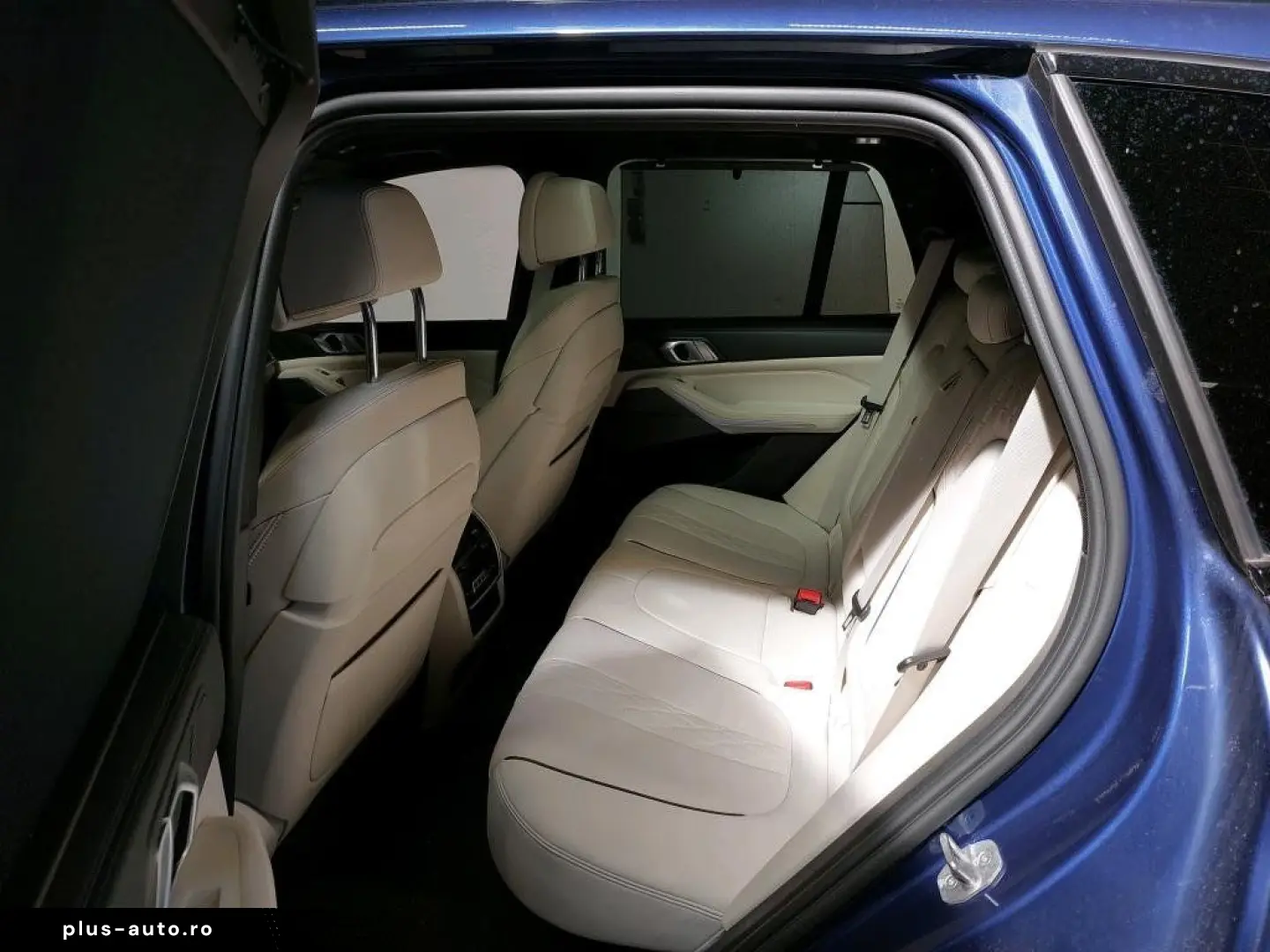 BMW X5 xDrive 40d M-Sportpaket INNO SKY-LOUNGE 360 K