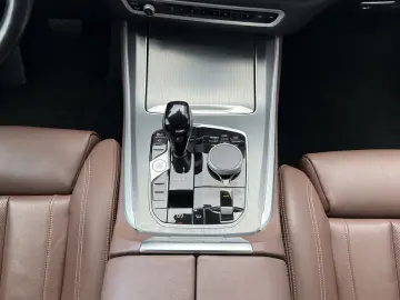 BMW X5 xDrive30d xLine Laser LC Prof HUD 360  Pano M
