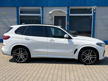 BMW X5 xDrive30d M-SPORT SHADOW LASER PANO LEDER 360