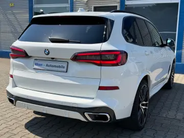 BMW X5 xDrive30d M-SPORT SHADOW LASER PANO LEDER 360