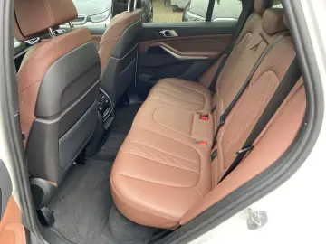 BMW X5 xDrive30d M Sport AHK Pano Standhz HiFi SHZ
