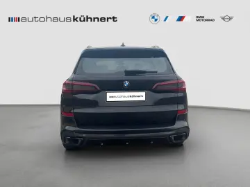 BMW X5 xDrive30d    M-Sport DisKey ACC LED PanoSD SD