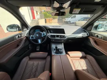 BMW X5 M50 i