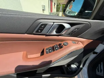 BMW X5 M50 i