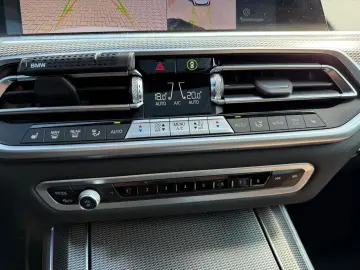 BMW X5 M50 i