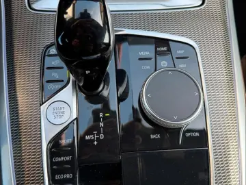BMW X5 M50 i