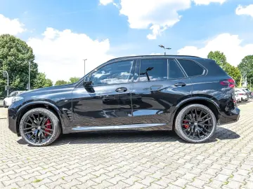 BMW X5 xDrive30d M Sport Pro AHK Pano Sky Lounge Mas
