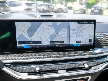 BMW X5 xDrive30d M Sport Pro AHK Pano Sky Lounge Mas
