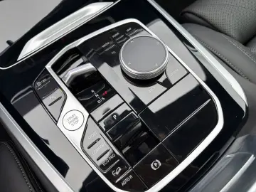 BMW X5 xDr30d M Sport Pro Stdhz SKY DAPro PAPro AHK