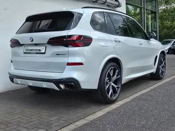 BMW X5 xDrive30d M Sportpaket Pro Pano AHK PAPro h k