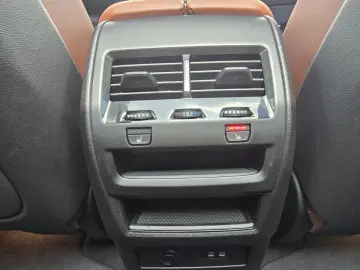BMW X5 xDrive30d M Sportpaket Pro Pano AHK PAPro h k