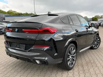 BMW X6 30d M Sport xDrive   ACC   Iconic glow
