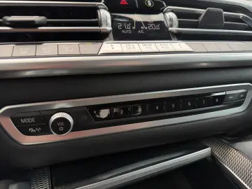 BMW X6 30d M Sport xDrive   ACC   Iconic glow