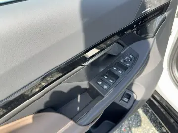 BMW 520d xDrive M-Sport  HK PANO
