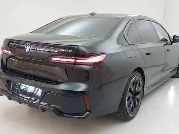 BMW 750e xDr M Sport Pro Fond EntertainAutomatiktüre