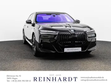 BMW 750 e xDRIVE SHADOW ICON 21Z. ACC HuD SKY-L PANO