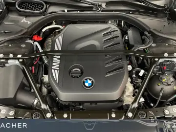 BMW 740d A xDrive M-Sport SkyLou DAProf Standh 21