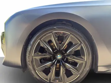 BMW 740d xDrive Limousine