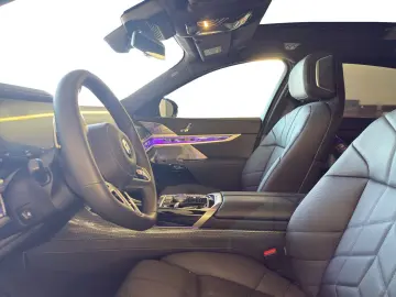 BMW 740d xDrive Limousine