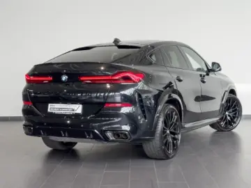 BMW X6 M50i xDrive H&K AHK SkyLounge Laserlicht HUD