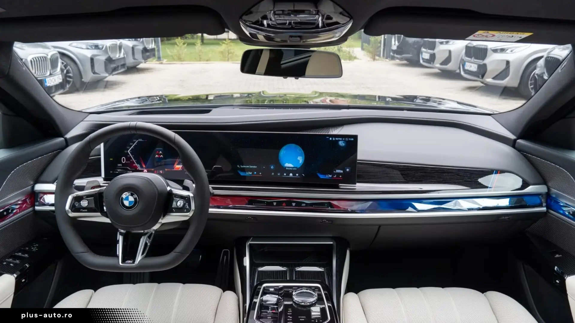 BMW 740d xDrive M Masaj Sky B&W   Finanțare Leasing