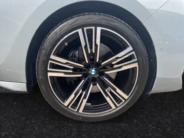 BMW 740d xDrive  M Sport P