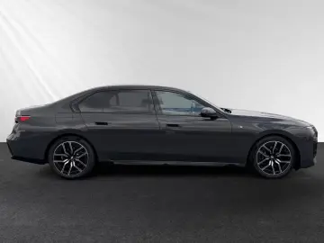 BMW 740d xDrive  M Sport