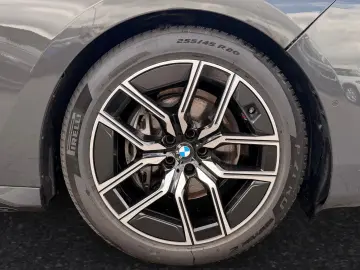 BMW 740d xDrive  M Sport