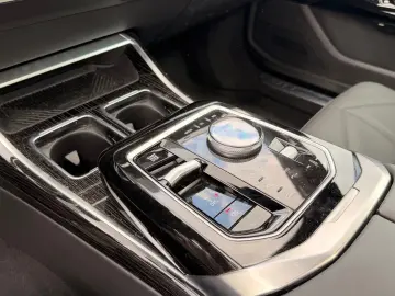 BMW 740d xDrive  M Sport