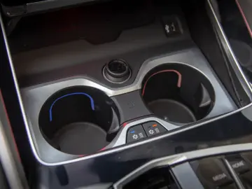 BMW X6 30d xDrive M Sport PRO 360 KAM PANO HA-LENKUN