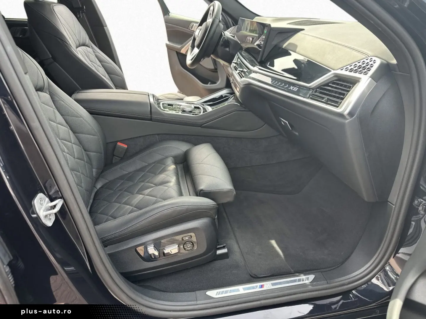 BMW X6 xDr40d M Sport Pro StHz Pano AHK Massage 22