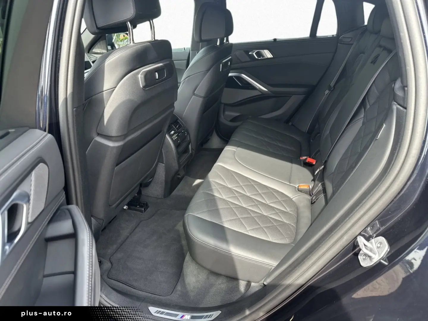 BMW X6 xDr40d M Sport Pro StHz Pano AHK Massage 22