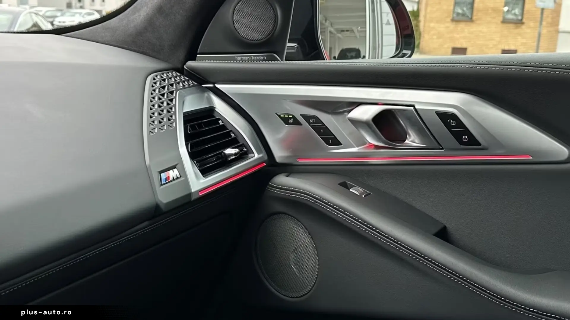BMW XM 50e xDrive 23” Iconic Glow   Finanțare Leasing