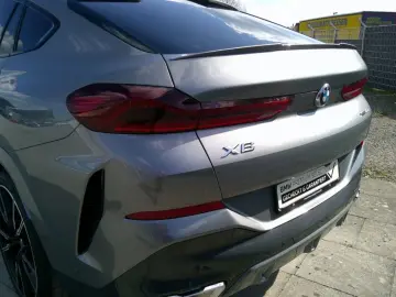 BMW X6 40d xDrive M Sport LM22'' Glasdach …