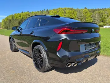BMW X6 M Competition DriversPack HeadUp Pano H&K AHK