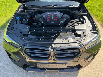 BMW X6 M Competition DriversPack HeadUp Pano H&K AHK
