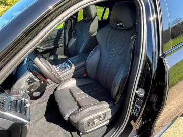 BMW X6 M Competition DriversPack HeadUp Pano H&K AHK