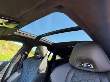 BMW X6 M Competition DriversPack HeadUp Pano H&K AHK