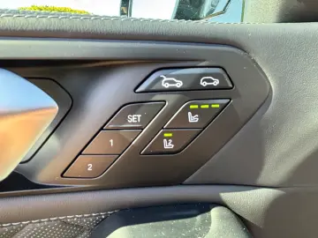 BMW X6 M Competition DriversPack HeadUp Pano H&K AHK
