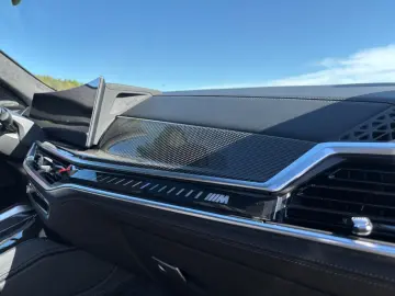 BMW X6 M Competition DriversPack HeadUp Pano H&K AHK