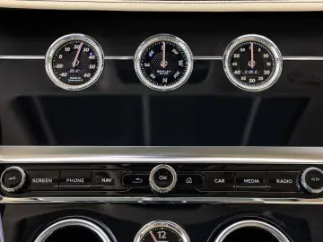 Bentley Continental GT Azure (MY26) Hybrid