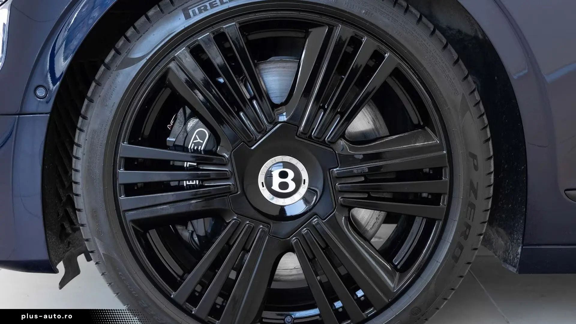 Bentley Flying Spur Azure