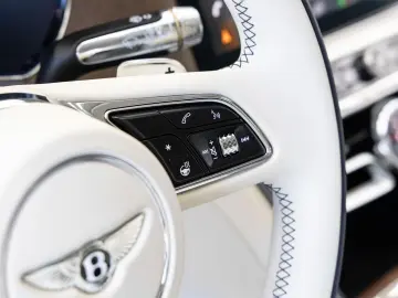 Bentley Flying Spur Azure