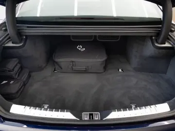 Bentley Flying Spur Azure