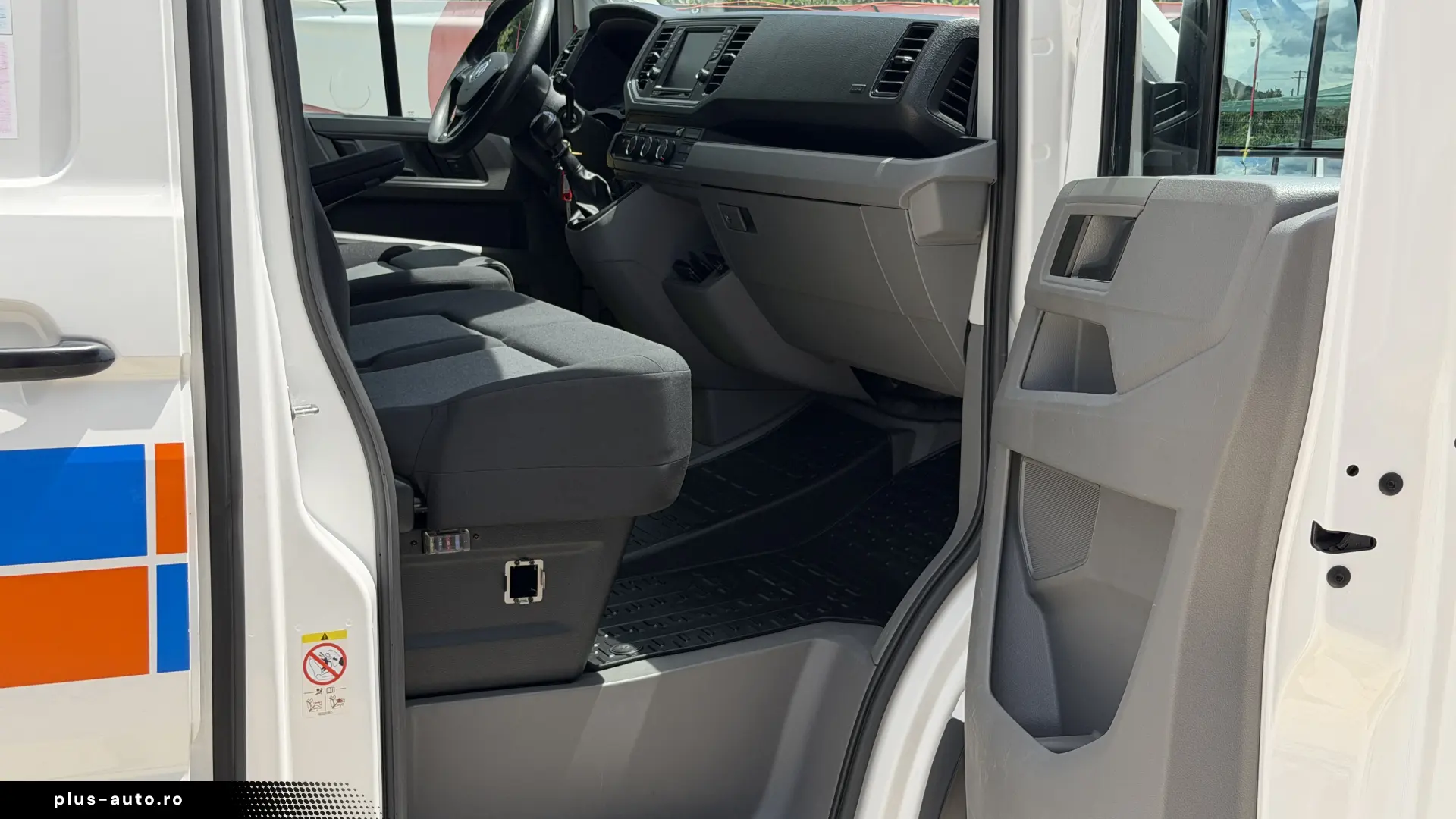 Volkswagen CRAFTER  2.0 TDI-140cp  L3-H2  WEBASTO