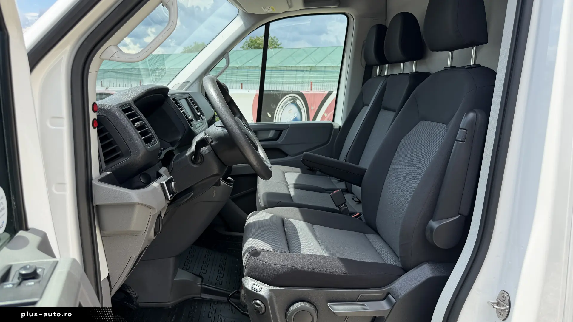 Volkswagen CRAFTER  2.0 TDI-140cp  L3-H2  WEBASTO