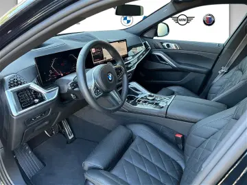BMW X6 xDrive40d M Sport 22  ACC Pano AHK Standhzg M