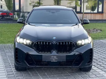 BMW X6 xDrive40d  M-PAKET PRO  PANO  CARBON  M-SITZE