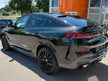 BMW X6 40d xD M Sportpro Sky B&W AHK Massage Gestik