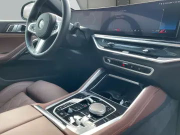 BMW X6 30d xDrive M Sport Pro Komfortsitz 22 Pano